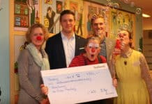 Wirtschaftsjunioren spenden Punsch-Erlös: 4.750 Euro gehen an die Klinikclowns der DIAKO