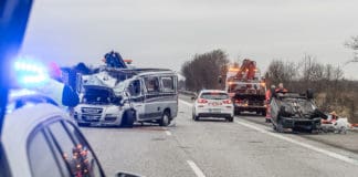 Vier Verletzte bei schwerem Unfall auf der A7 bei Schleswig