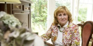 Flensburger Köpfe – Swetlana Krätzschmar: „Es ist so bequem, unmündig zu sein.“