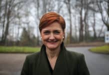 Liebe Flensburgerinnen und liebe Flensburger,liebe Kinder, liebe Schülerinnen und Schüler