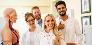 Erste Stipendien für Medizinstudierende zur Sicherung ambulanter Versorgung