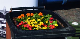 Plastik in der Biotonne? – Das TBZ schaut genau hin