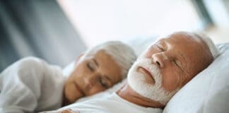 Durchatmen und erholt aufwachen – Tipps für Schnarchnasen!