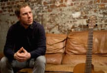 „Ein virtuoser Kosmos“ – LIVE mit Chris Hanson