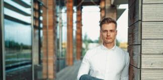 Die Wechselzeit beginnt bald: Wie sich Handwerksbetriebe jetzt attraktiv für neue Mitarbeiter machen