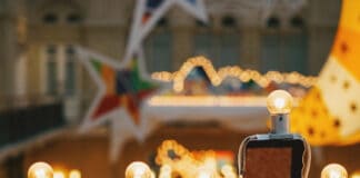 Adventskränze, Lichterketten und Fondue: Aktuell steigt wieder die Brandgefahr