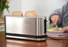 TÜV SÜD überprüft Qualität und Sicherheit bei Toastern