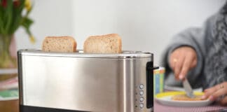 TÜV SÜD überprüft Qualität und Sicherheit bei Toastern