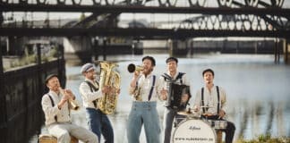 Albers Ahoi – „Musik in Matrosenhosen“