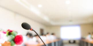 Vortrag von Roy Freiherr von Koenig zur Lage in der Ukraine und wie es dazu kam