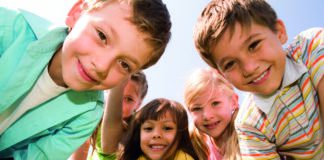 Senioren gehen an die Schulen