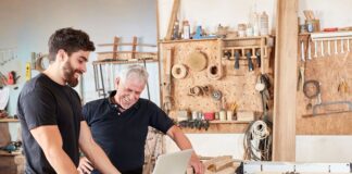 Neu im Job: Die wichtigsten Versicherungen für Berufseinsteiger