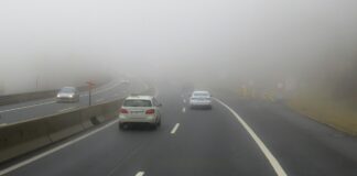 ADAC gibt Tipps fürs richtige Autolicht im Herbst