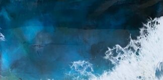 Werkschau 2021-22: Farben und Strukturen treffen auf Glanz