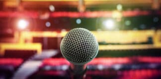 Fuge mit einigen Freiheiten