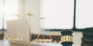 Flensburg und Glücksburg suchen Schöffinnen und Schöffen