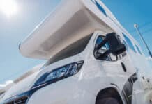 Saisonstart: So werden Wohnmobil und Wohnwagen fit für den Osterurlaub