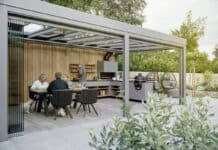 Gläsernes Grillparadies