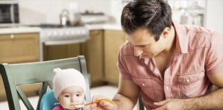 Mehr Männer nehmen Elternzeit