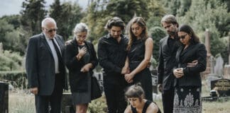 Trauerkleidung Trauerkleidung