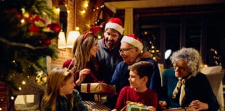 Erinnerungen schenken: Weihnachten feiern mit Alzheimer-Erkrankten Erinnerungen schenken: Weihnachten feiern mit Alzheimer-Erkrankten