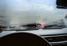 ADAC gibt Tipps gegen beschlagene Scheiben