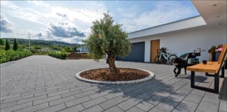 Dem Wetter trotzen:Mit Ökopflaster gegen Starkregen Dem Wetter trotzen: Mit Ökopflaster gegen Starkregen