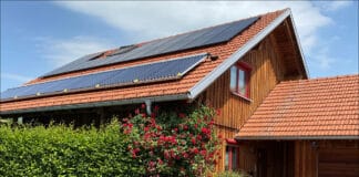 Gemeinsam sparsam: Solarthermie und Photovoltaik Gemeinsam sparsam: Solarthermie und Photovoltaik