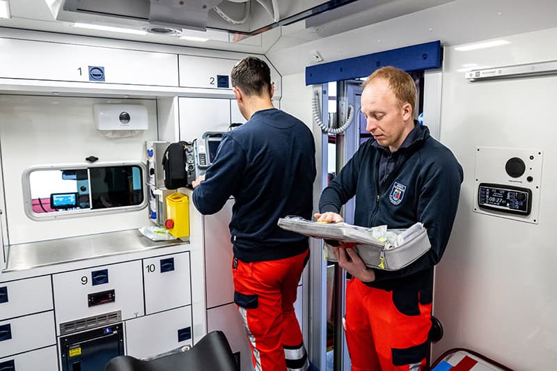 Notruf 112 Unterwegs mit einem Rettungswagen der Flensburger Berufsfeuerwehr