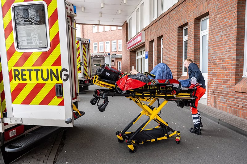 Notruf 112 Unterwegs mit einem Rettungswagen der Flensburger Berufsfeuerwehr