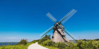 Zwei Dutzend digitale Lösungen für die Entwicklung einer Smarten Grenzregion Zwei Dutzend digitale Lösungen für die Entwicklung einer Smarten Grenzregion