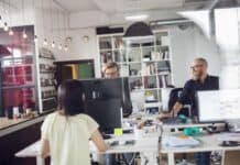 Kleben bleiben: Von der Zeitarbeit in die Festanstellung Kleben bleiben: Von der Zeitarbeit in die Festanstellung