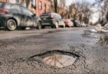 Rüttelstrecke Deutschland: 79 Prozent der Autofahrer klagen über Schlaglöcher Rüttelstrecke Deutschland: 79 Prozent der Autofahrer klagen über Schlaglöcher