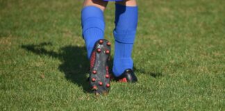 Fußball: Welche Schuhe für welchen Untergrund? Fußball: Welche Schuhe für welchen Untergrund?