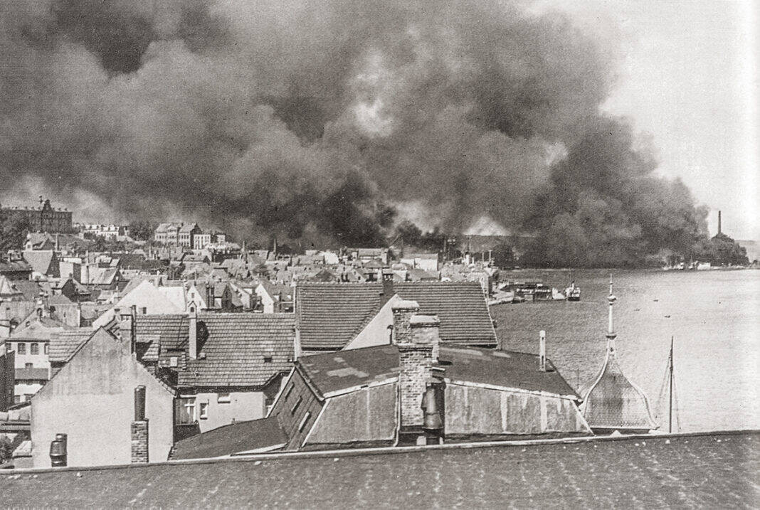 Flensburg 1945 Folge 4: Luftkrieg über Flensburg