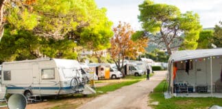 Urlaubstrend Wohnmobil: gut abgesichert auf Tour und Campingplatz Urlaubstrend Wohnmobil: gut abgesichert auf Tour und Campingplatz