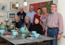 Die Teerunde: Ein besonderer Flensburger Autorenkreis Die Teerunde: Ein besonderer Flensburger Autorenkreis