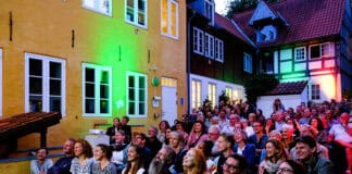 Flensburger Hofkultur: Kurzfilme im Hof Flensburger Hofkultur: Kurzfilme im Hof