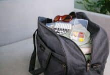 Mit der gut ausgestatteten Reiseapotheke entspannt in den Urlaub Mit der gut ausgestatteten Reiseapotheke entspannt in den Urlaub