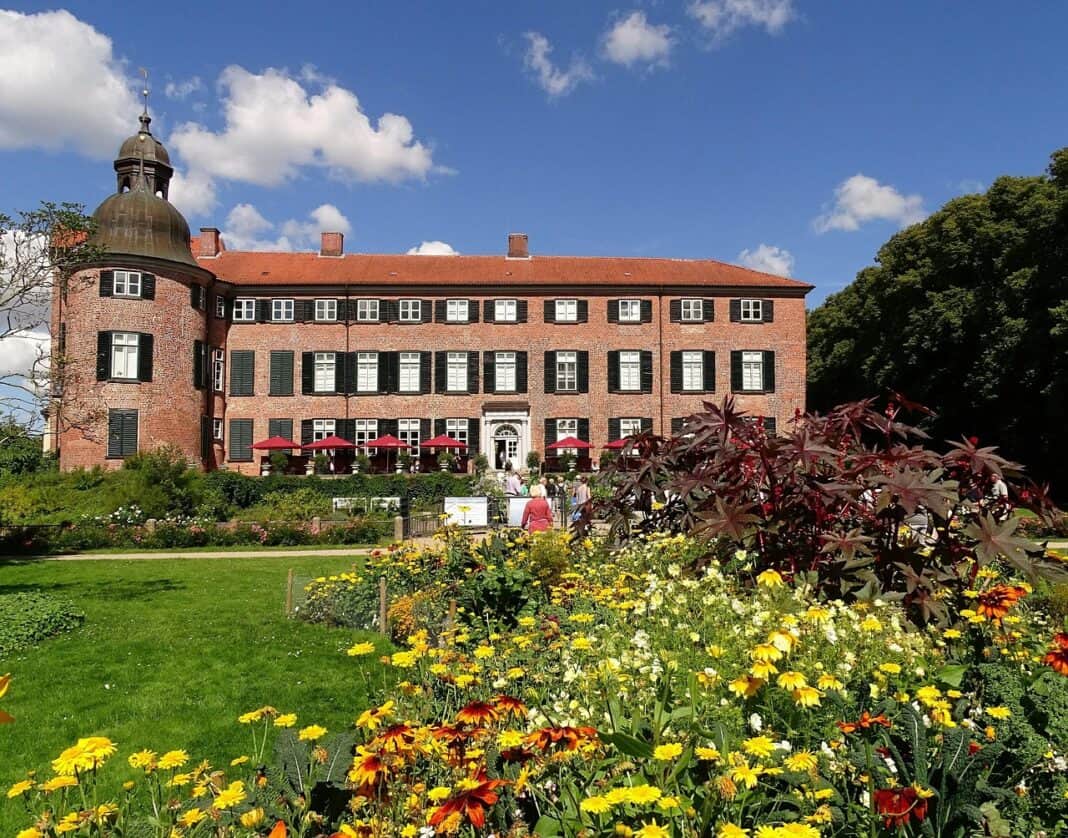 Schleswig-Holsteins Städte entdecken: Kiel, Rendsburg, Plön und Eutin