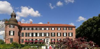 Schleswig-Holsteins Städte entdecken: Kiel, Rendsburg, Plön und Eutin Schleswig-Holsteins Städte entdecken: Kiel, Rendsburg, Plön und Eutin