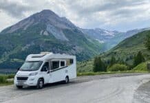 Urlaub mit dem Wohnmobil: Was tun bei Panne oder Unfall Urlaub mit dem Wohnmobil: Was tun bei Panne oder Unfall