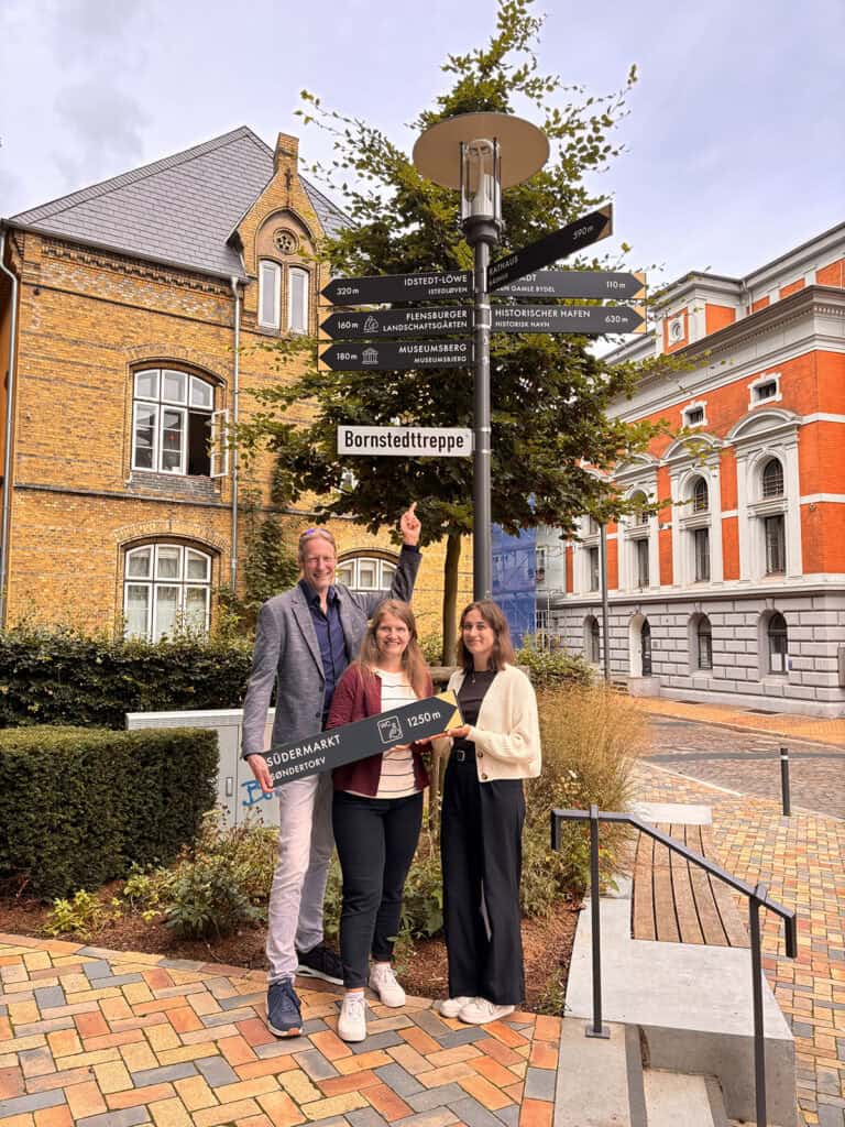 300 neue Wegweiser führen zu Flensburgs Attraktionen