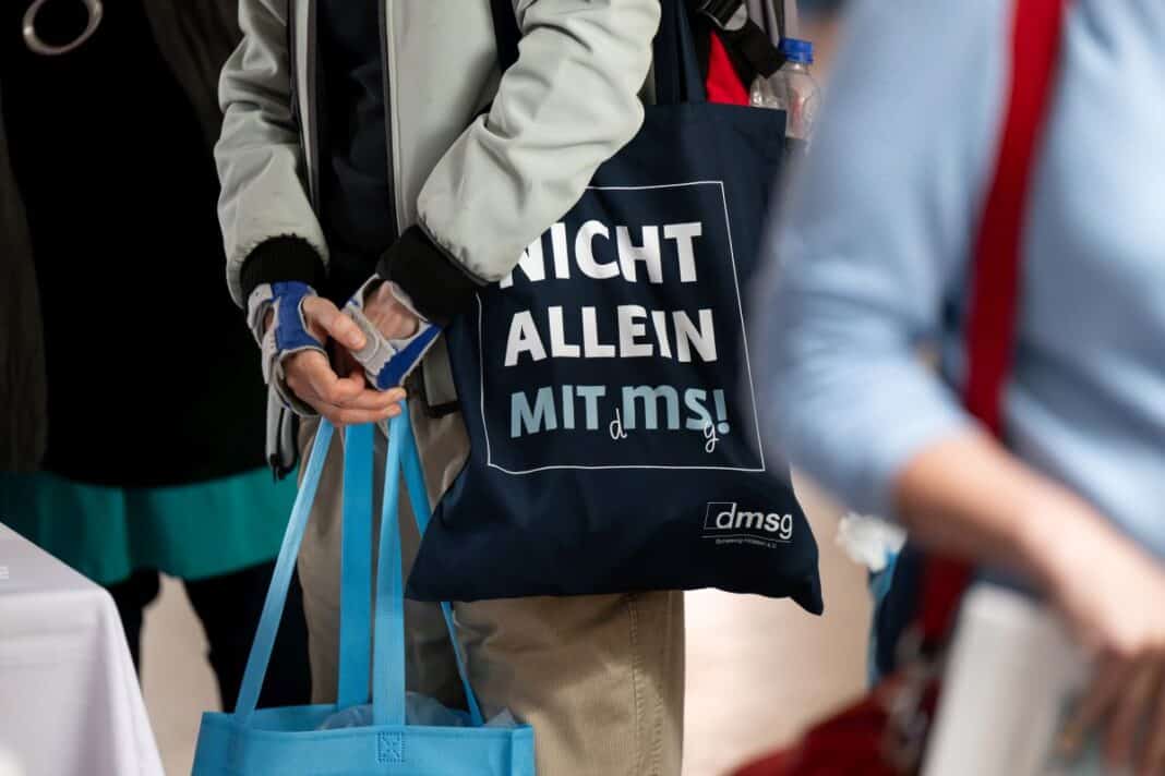 MS-Forum 2024 der Deutschen Multiple Sklerose Gesellschaft Schleswig-Holstein im Kieler Wissenschaftszentrum Zum ersten Mal: Neue MS-Selbsthilfegruppe in Flensburg gegründet