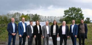 Ein Krankenhaus, ein Vertrag, ein Ziel: Zukunft gemeinsam bauen Ein Krankenhaus, ein Vertrag, ein Ziel: Zukunft gemeinsam bauen