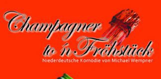 Broschmann & Finke Theater Company präsentiert: Champagner to´n Fröhstück Champagner Flasche und Gläser auf rotem Hintergrund, festliche Stimmung.