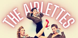 The Airlettes – Underneath the Mistletoe The Airlettes - Underneath the Mistletoe