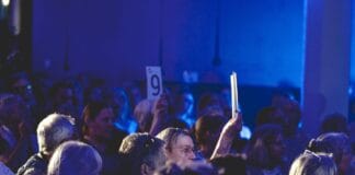 Poesie auf den Brettern, die die Welt bedeuten Poesie auf den Brettern, die die Welt bedeuten