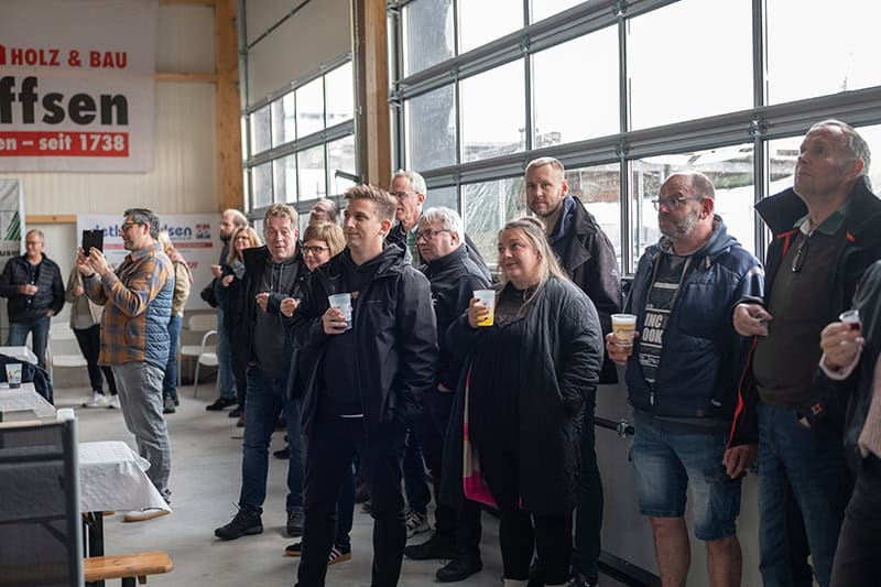 Die Zimmerei Loeper feiert 15jähriges Bestehen