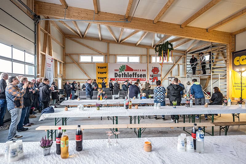 Die Zimmerei Loeper feiert 15jähriges Bestehen